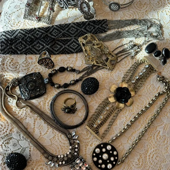 Black & Silver Vintage Necklace Collection Intricate jewelry Circa 1920s brooch